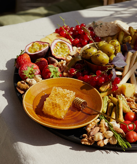 Artisanal dessert and fruit arrangement for wedding catering