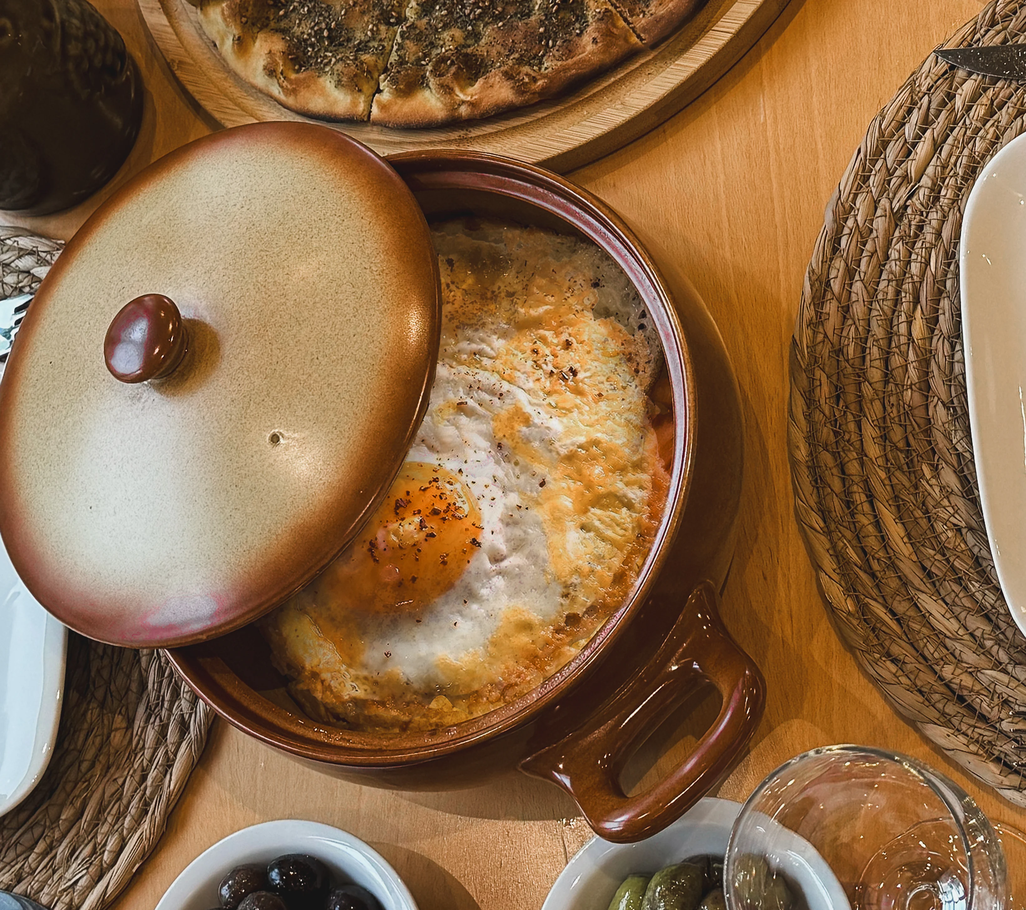 Breakfast dish served at Tilal Bzommar restaurant