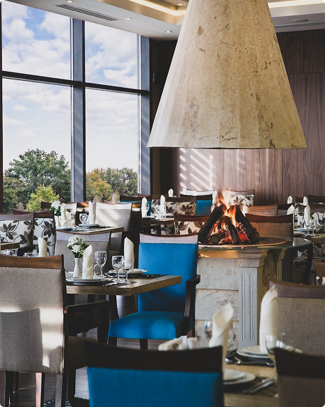 Tilal Bzommar dining